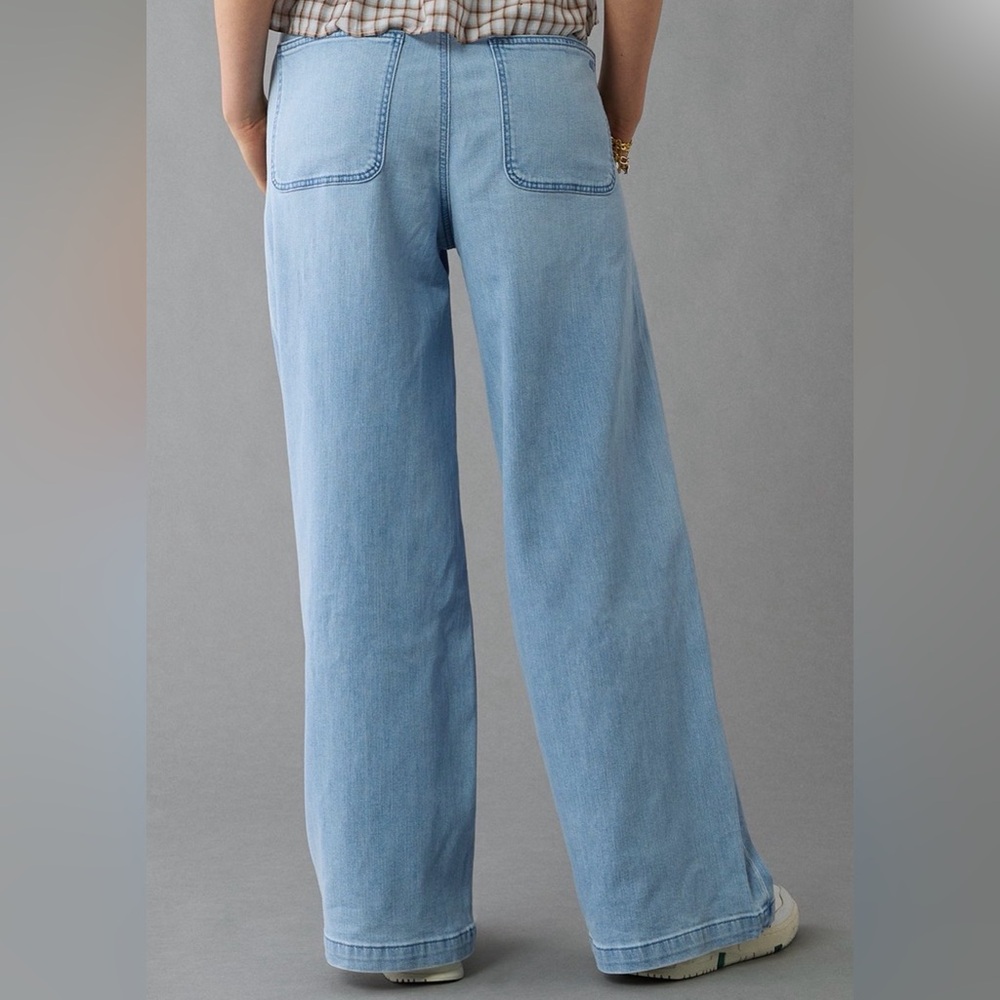 American Eagle Outfitters Light Blue Wide Leg Jeans - Picture 2 of 6